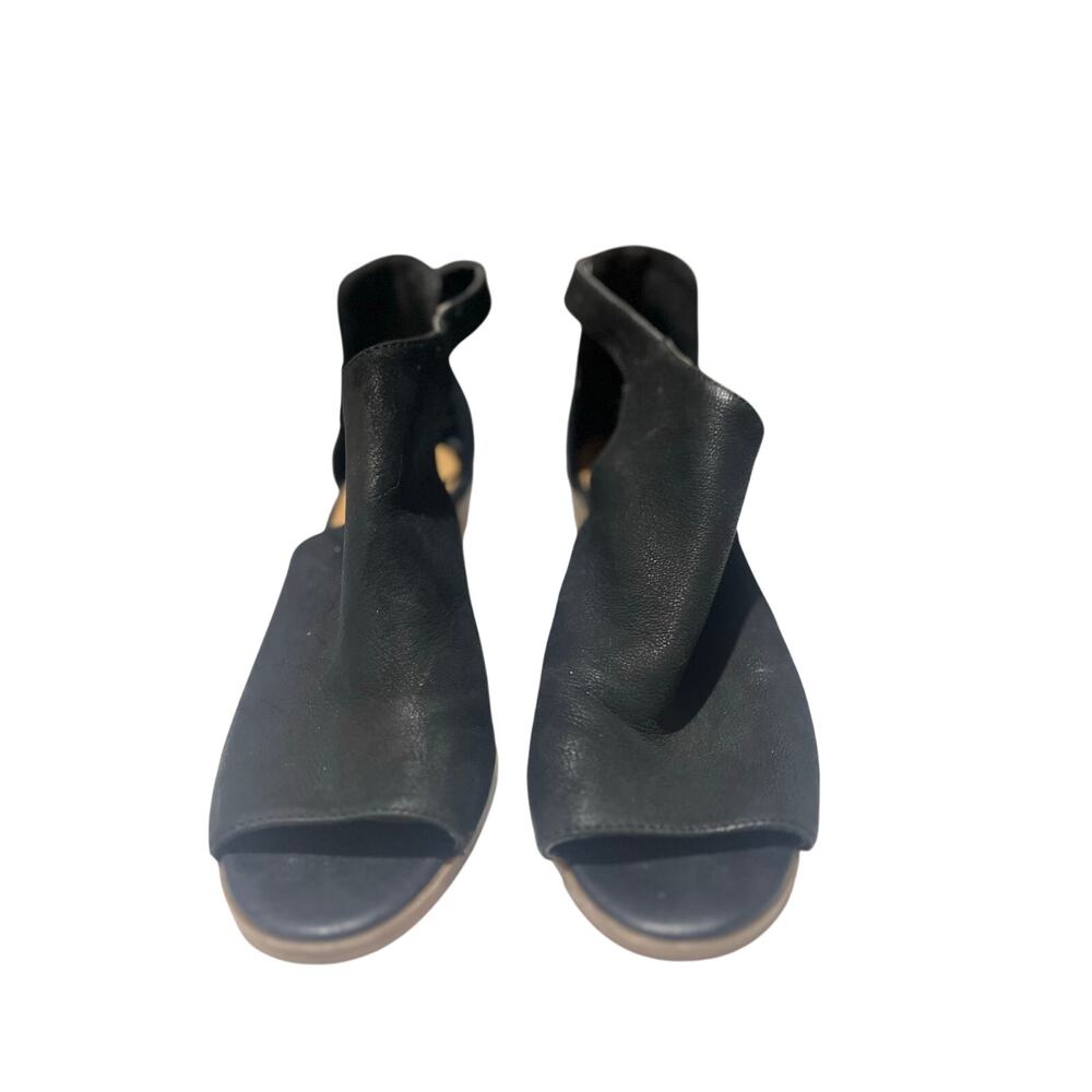 Lucky Brand Black Leather Open-Toe Sandals • Women’s Size 9 • Casual Chic - Picture 3 of 7